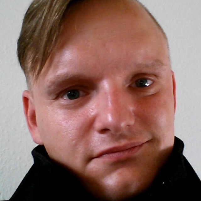 alt=
