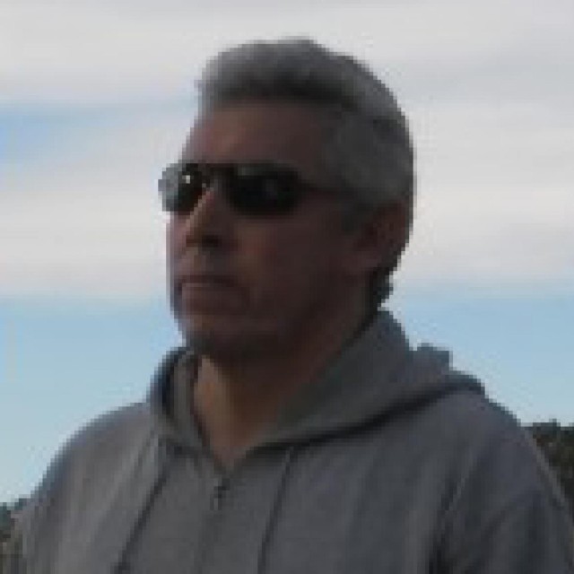 alt=